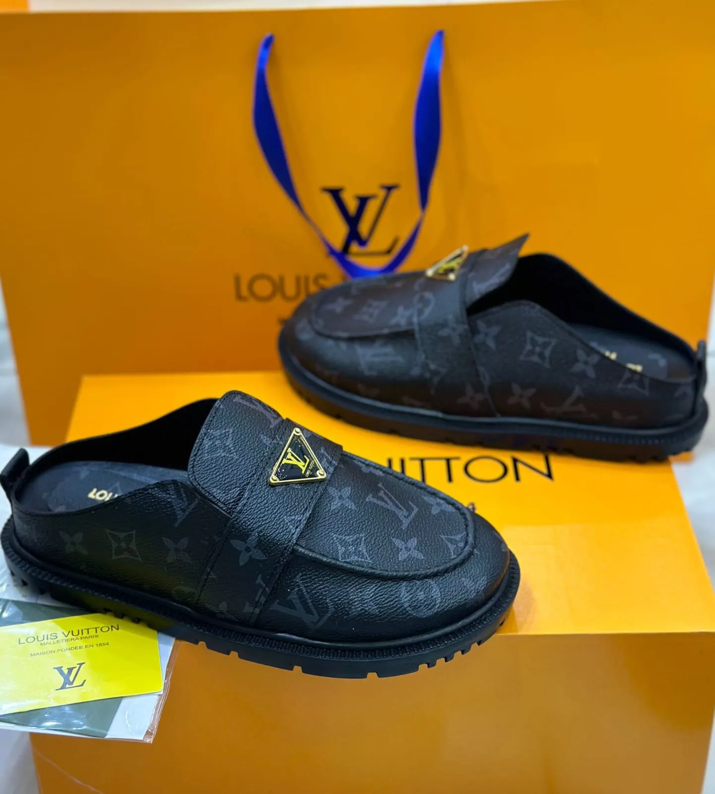 Lv Shoes