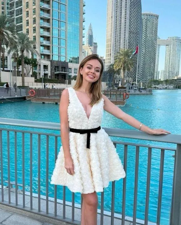 Rose Pattern Lace Dress